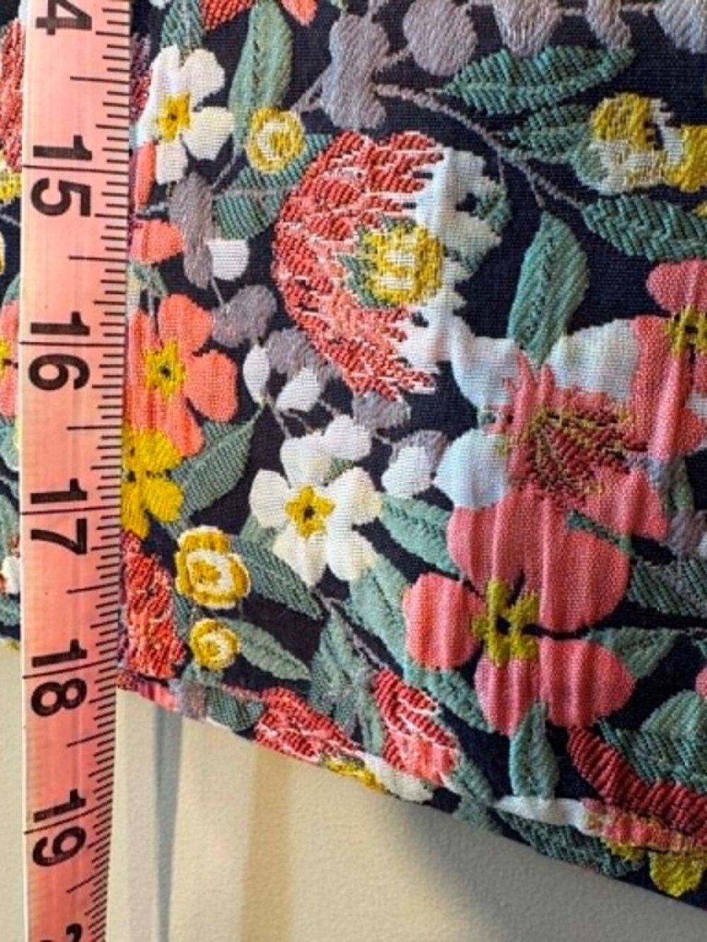 LOFT Embroidered Floral Skirt – Size 6 - Picture 3 of 6